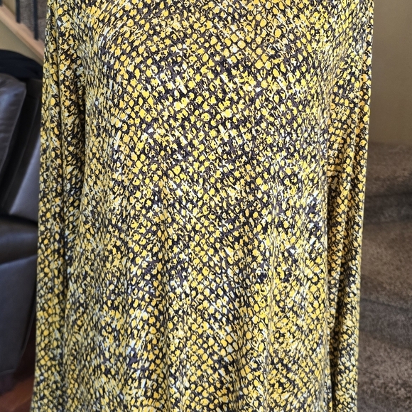 Michael Kors Black Yellow Geometric Print Long Sleeve Pullover Blouse L - Picture 6 of 7